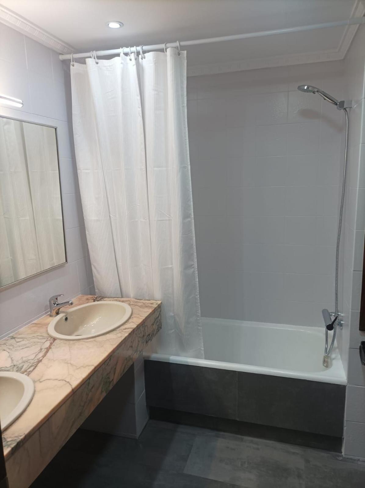 Club Nautic Apartment Cambrils Exterior foto